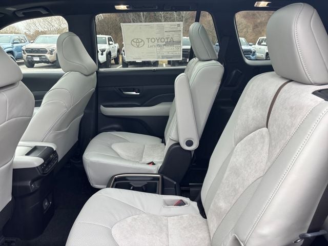 2026 Toyota Grand Highlander Hybrid Hybrid MAX Platinum