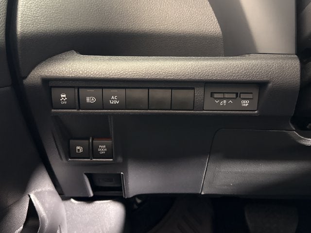 2026 Toyota Sienna Woodland Edition 7 Passenger