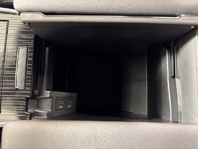 2026 Toyota Sienna Woodland Edition 7 Passenger
