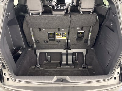 2026 Toyota Sienna Woodland Edition 7 Passenger