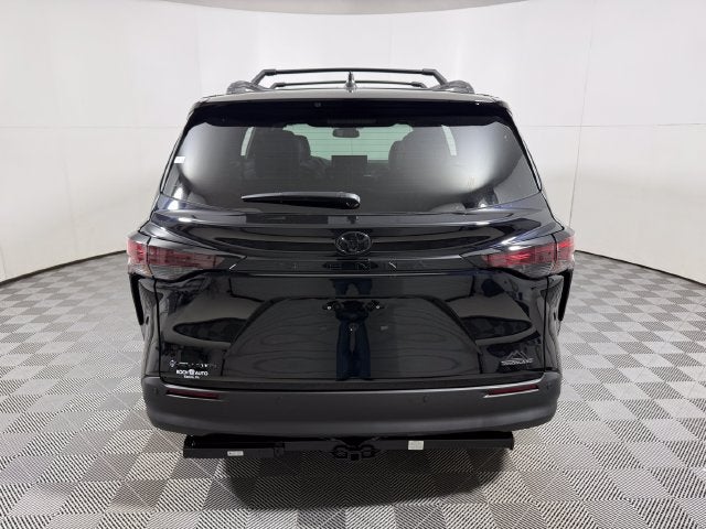 2026 Toyota Sienna Woodland Edition 7 Passenger