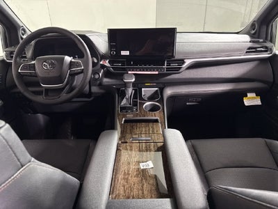 2026 Toyota Sienna Platinum 7 Passenger