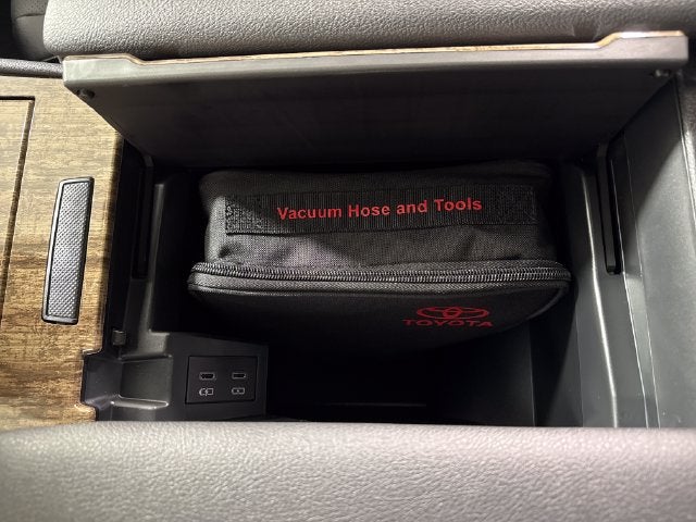 2026 Toyota Sienna Platinum 7 Passenger