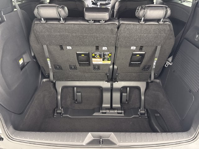 2026 Toyota Sienna Platinum 7 Passenger