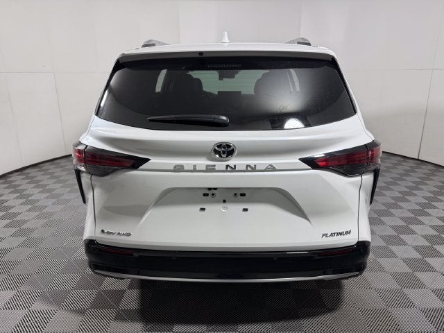 2026 Toyota Sienna Platinum 7 Passenger