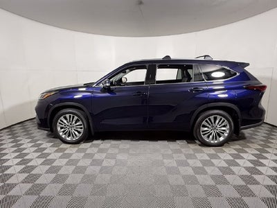 2026 Toyota Highlander Platinum