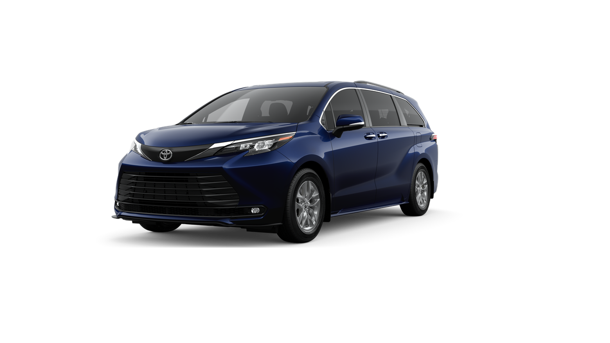 2026 Toyota Sienna XLE 7-Passenger Hybrid AWD's photo