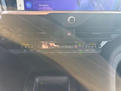 2025 Toyota Toyota Crown Signia Limited