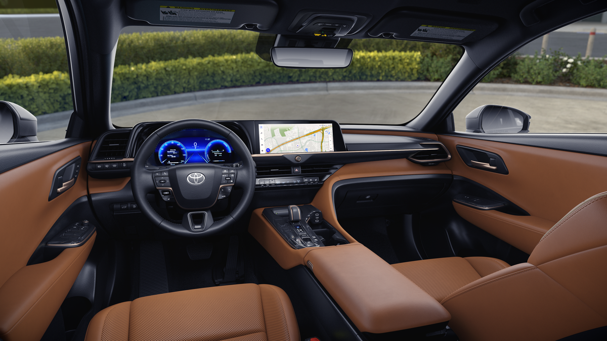 2026 Toyota Toyota Crown Signia XLE