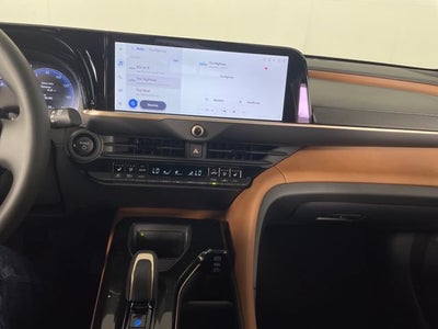 2026 Toyota Crown Signia Limited