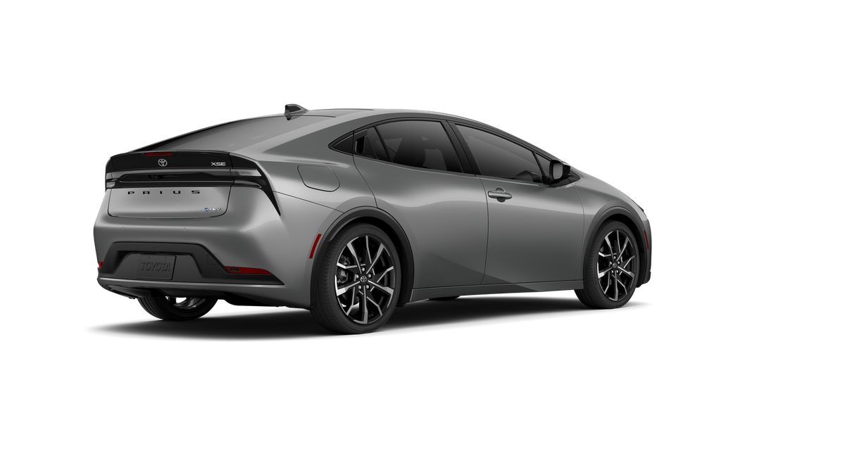 2027 Toyota Prius Plug-in Hybrid XSE Premium