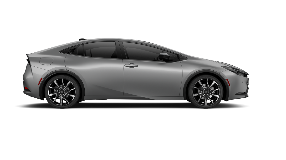 2027 Toyota Prius Plug-in Hybrid XSE Premium