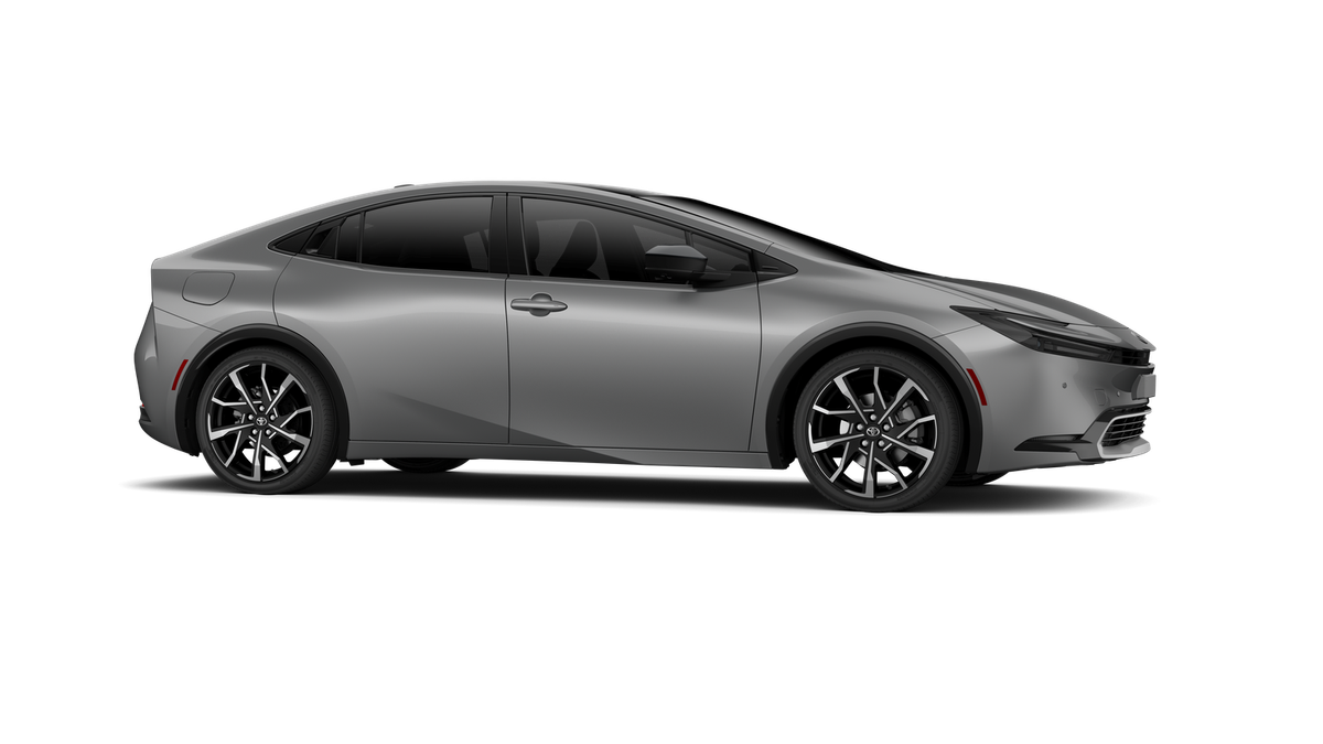 2027 Toyota Prius Plug-in Hybrid XSE Premium