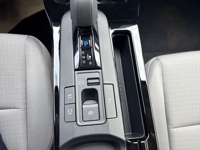 2026 Toyota Prius LE AWD