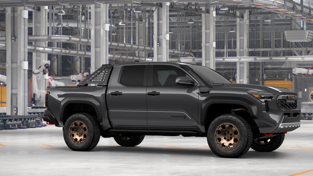 2026 Toyota Tacoma i-FORCE MAX Trailhunter