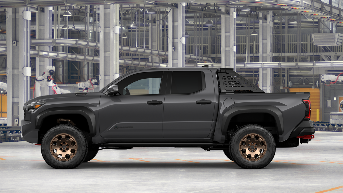 2026 Toyota Tacoma i-FORCE MAX Trailhunter