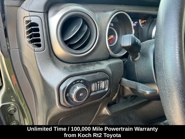 2022 Jeep Wrangler Base