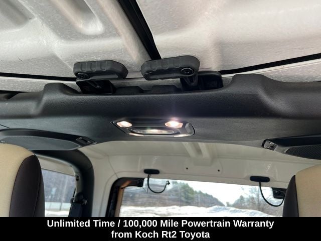 2022 Jeep Wrangler Base