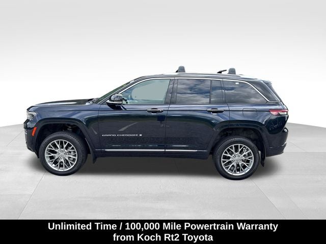 2023 Jeep Grand Cherokee Summit