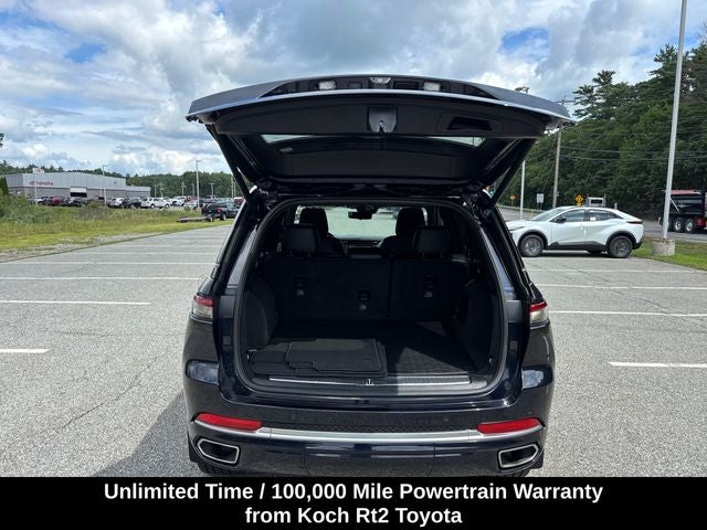 2023 Jeep Grand Cherokee Summit