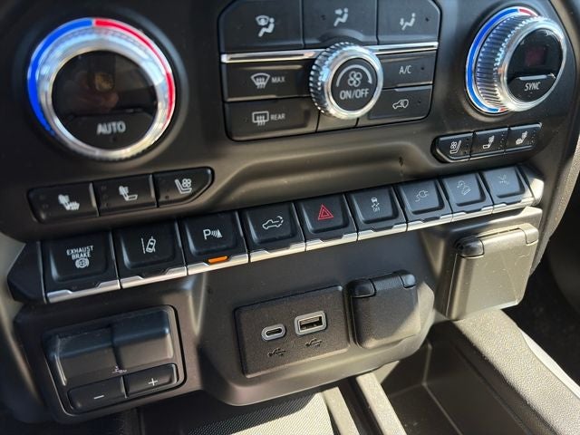 2023 GMC Sierra 2500HD Denali