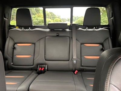 2025 GMC Sierra 2500HD AT4