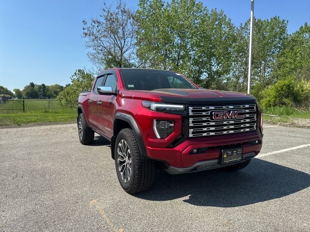 2024 GMC Canyon Denali
