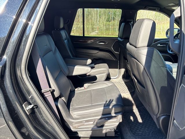 2022 Cadillac Escalade Luxury
