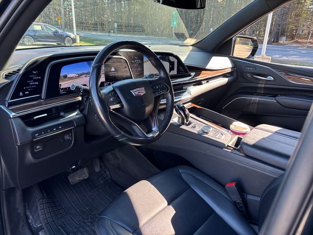 2022 Cadillac Escalade Luxury