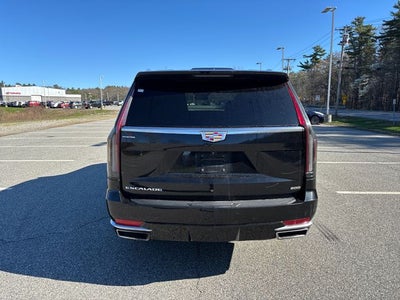 2022 Cadillac Escalade Luxury