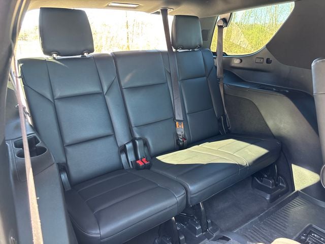 2022 Cadillac Escalade Luxury