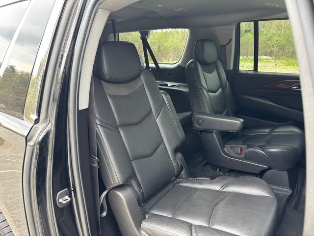 2019 Cadillac Escalade ESV Luxury