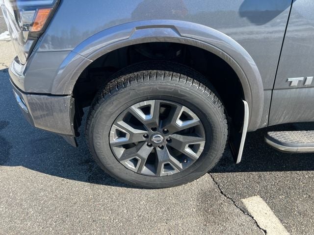 2021 Nissan Titan Platinum Reserve