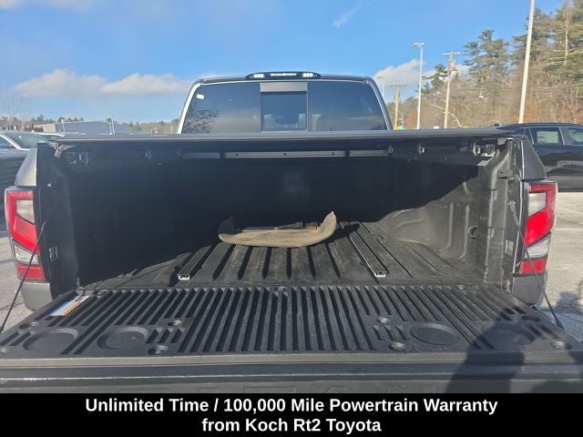 2021 Nissan Titan SL