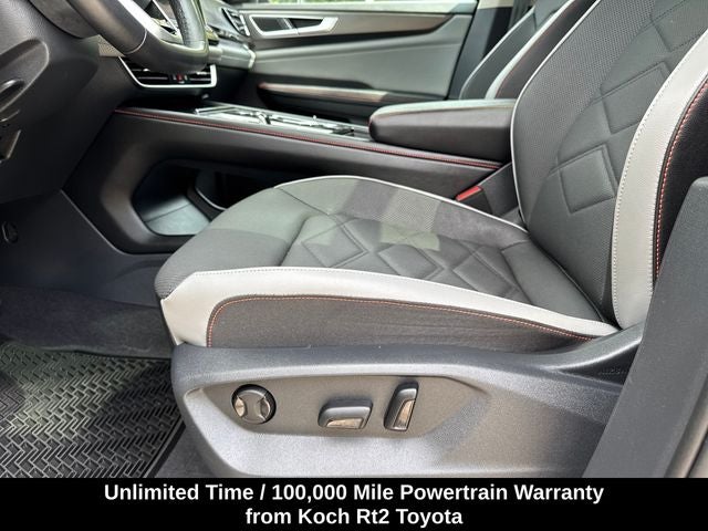 2024 Volkswagen Atlas 2.0T Peak Edition SE w/Technology