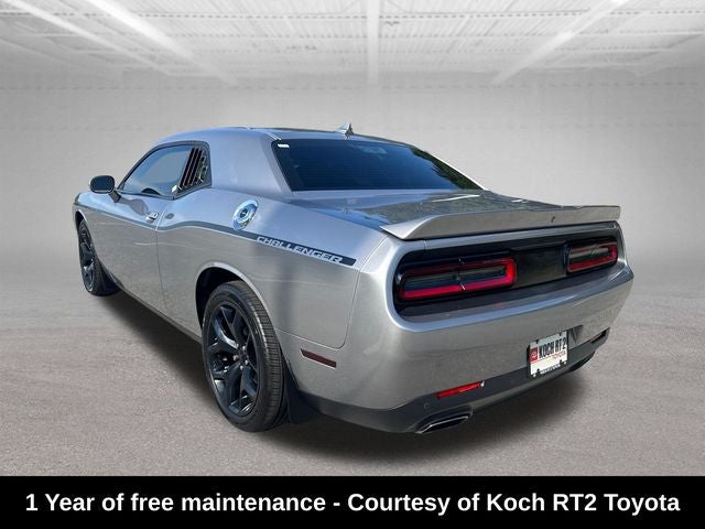 2016 Dodge Challenger SXT