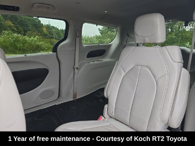2021 Chrysler Pacifica Touring L