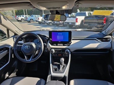 2025 Toyota RAV4 XLE Premium