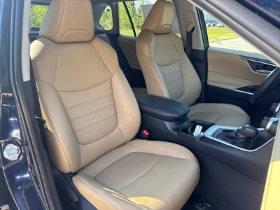2025 Toyota RAV4 XLE Premium