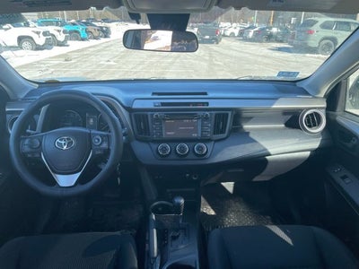 2017 Toyota RAV4 LE