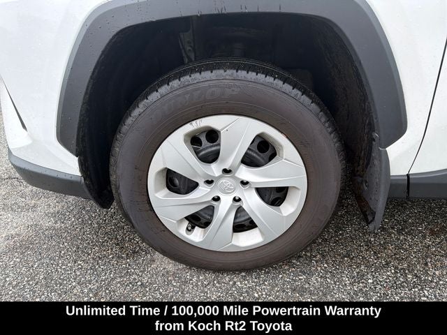 2024 Toyota RAV4 LE