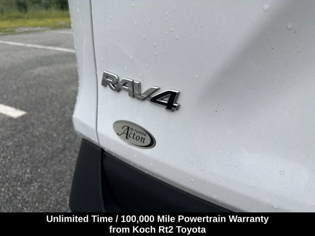 2024 Toyota RAV4 LE