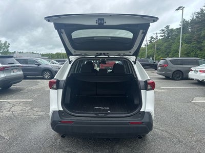2023 Toyota RAV4 LE