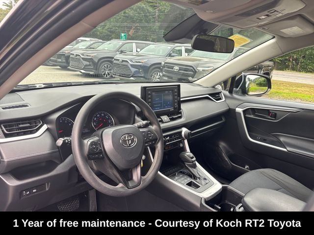 2022 Toyota RAV4 LE
