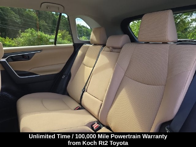 2022 Toyota RAV4 LE