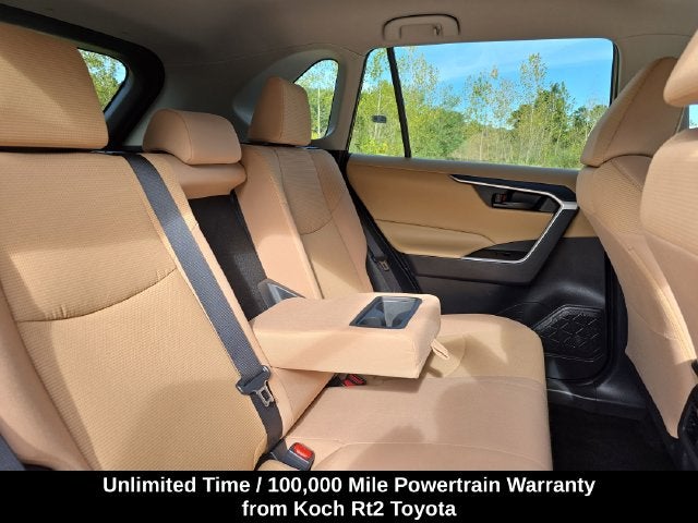 2022 Toyota RAV4 LE