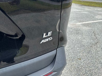 2024 Toyota RAV4 LE