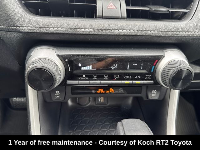 2024 Toyota RAV4 LE