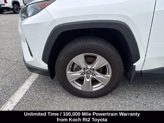 2020 Toyota RAV4 LE