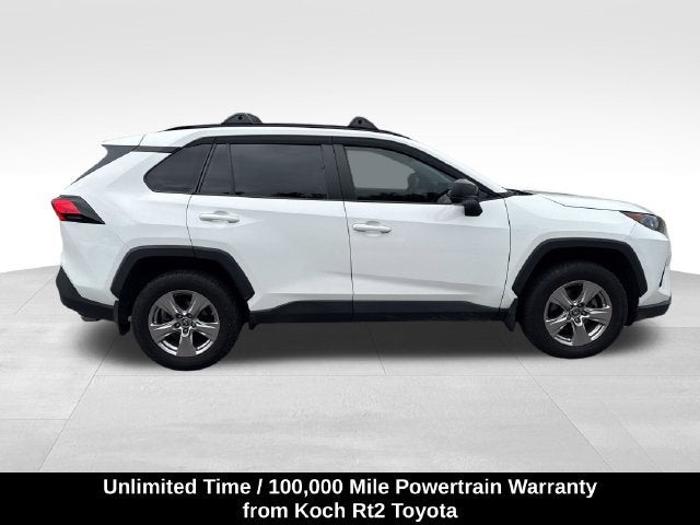2020 Toyota RAV4 LE